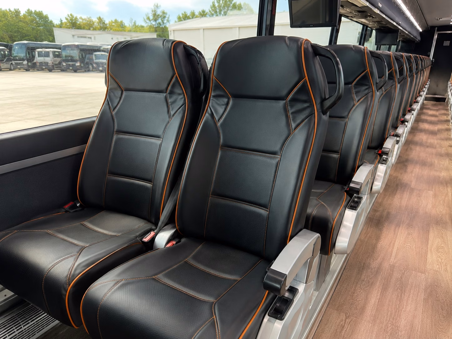 charter bus rentals for suffolk wedding ceremonies at historic venues