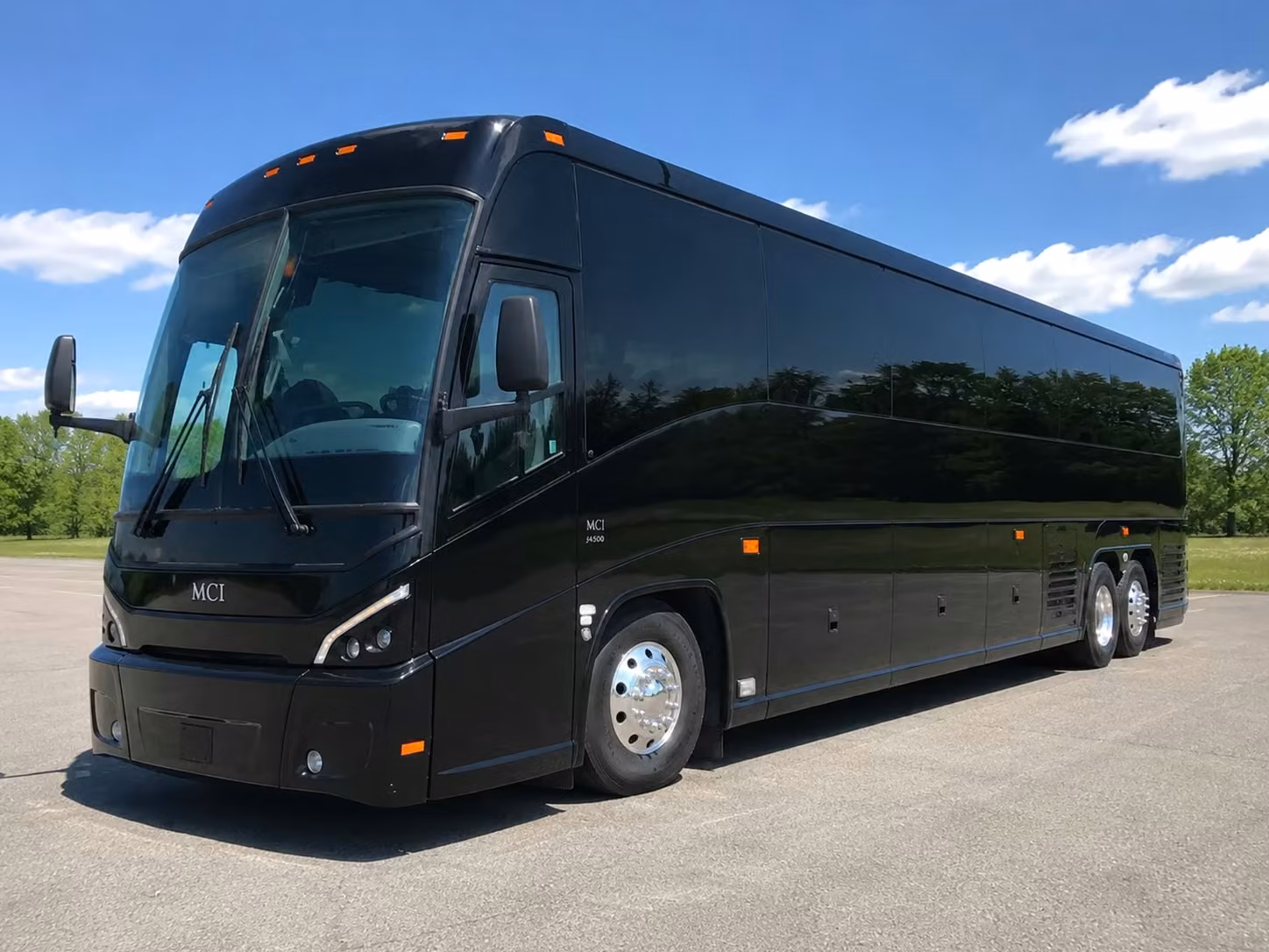 charter buses to chrysler hall and norfolk scope for suffolk groups