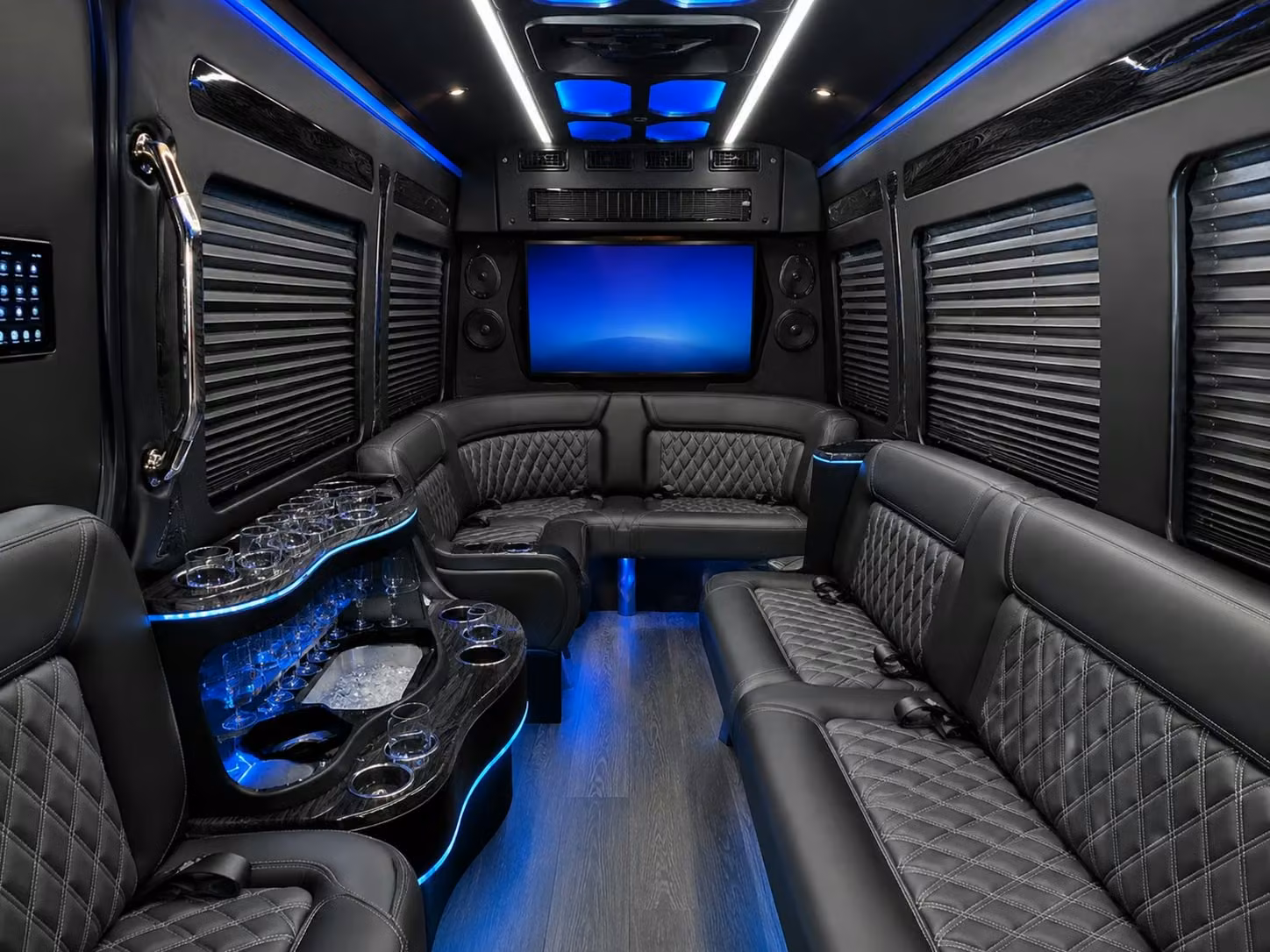 private bus rentals for tailgates watch parties and game day groups in suffolk