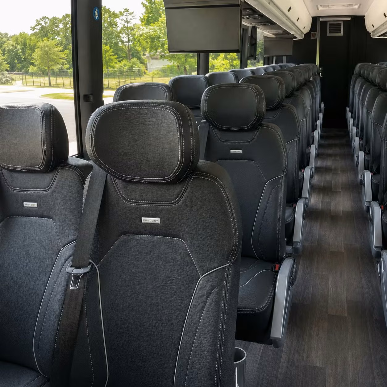 suffolk charter bus rental