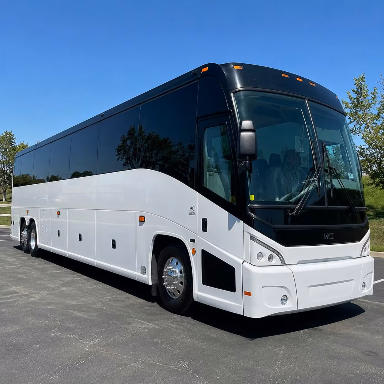 suffolk employee shuttles for shipyard and industrial workforces